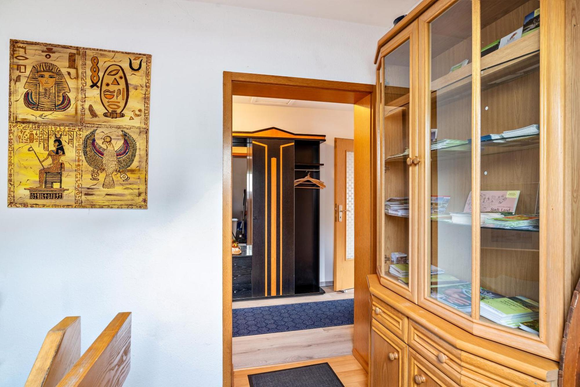 Haus Guenter Und Valeria Apartment Gossersweiler-Stein Bagian luar foto